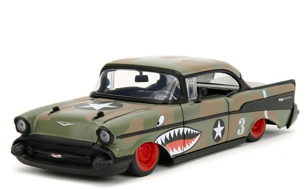 ビッグタイムマッスル - 1957 シボレーベルエア(シャークマウス)