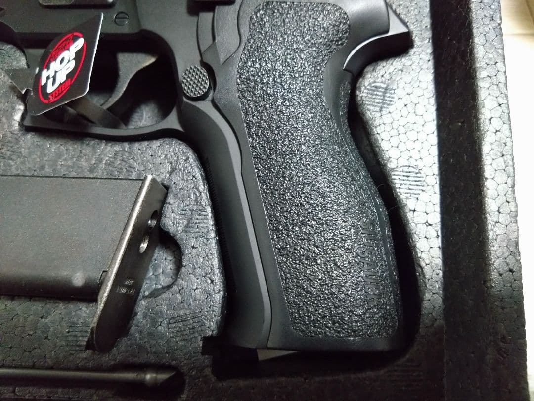 極美品 東京マルイ SIG SAUER P226 E2
