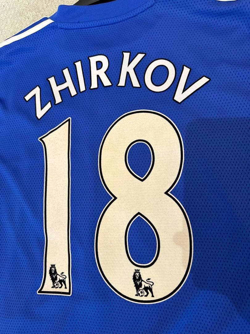 Chelsea FC ZHIRKOV 18 シャツ