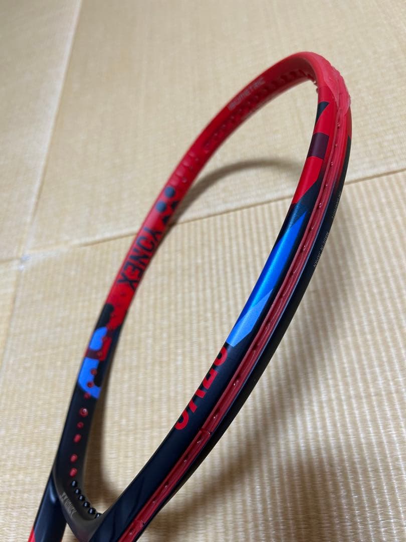 割引　ヨネックス　テニスラケット Vコア98 グリップ2