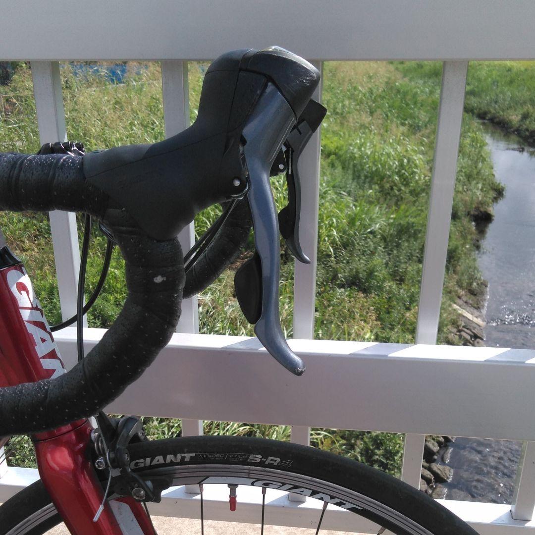 ロードバイク　GIANT　DEFY 4