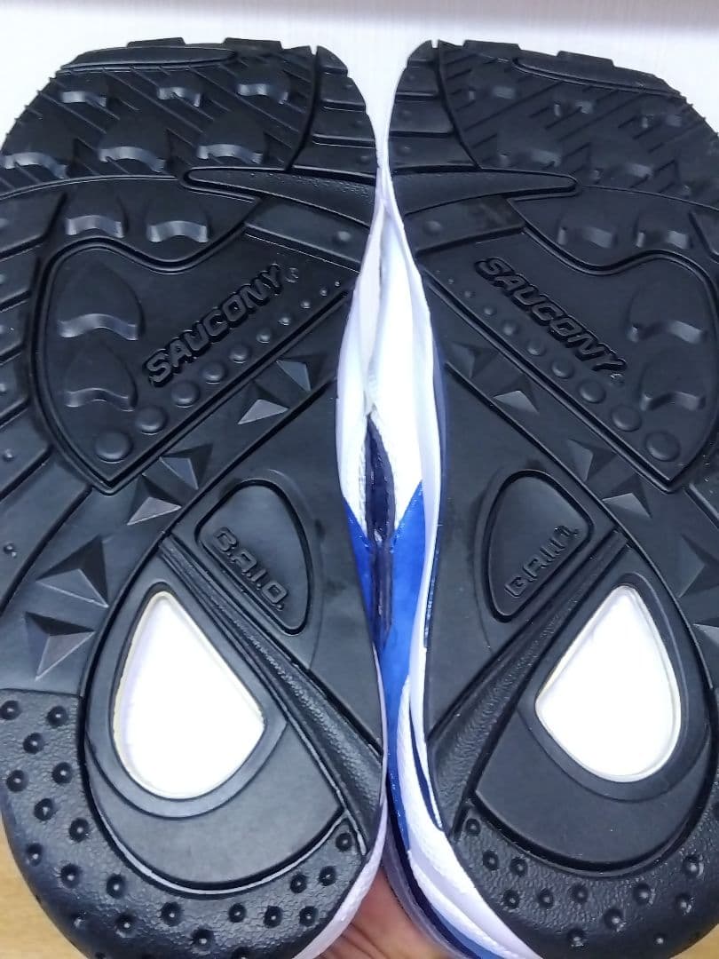 SAUCONY スニーカーズ GRID 9000