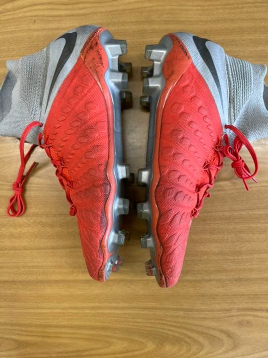 ナイキ　サッカースパイク二足売り