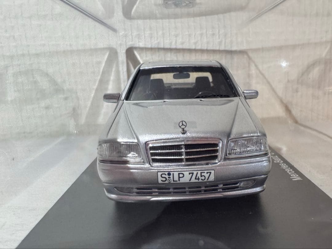 Mercedes-Benz C 36 AMG (W202) ミニカー