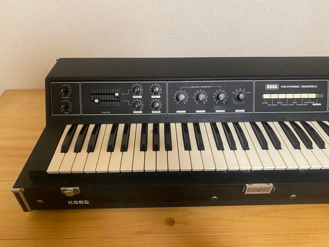 ビンテージ　KORG ポリフォニックアンサンブル PE-1000