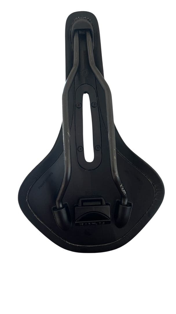 fi'zi:k ANTARES R3 OPEN S-Alloyレール ブラック