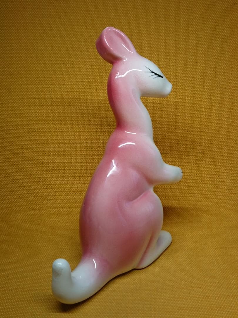 【美品】カンガルー　陶器　オブジェ　置物　インテリア　工芸品　美術品　A3383