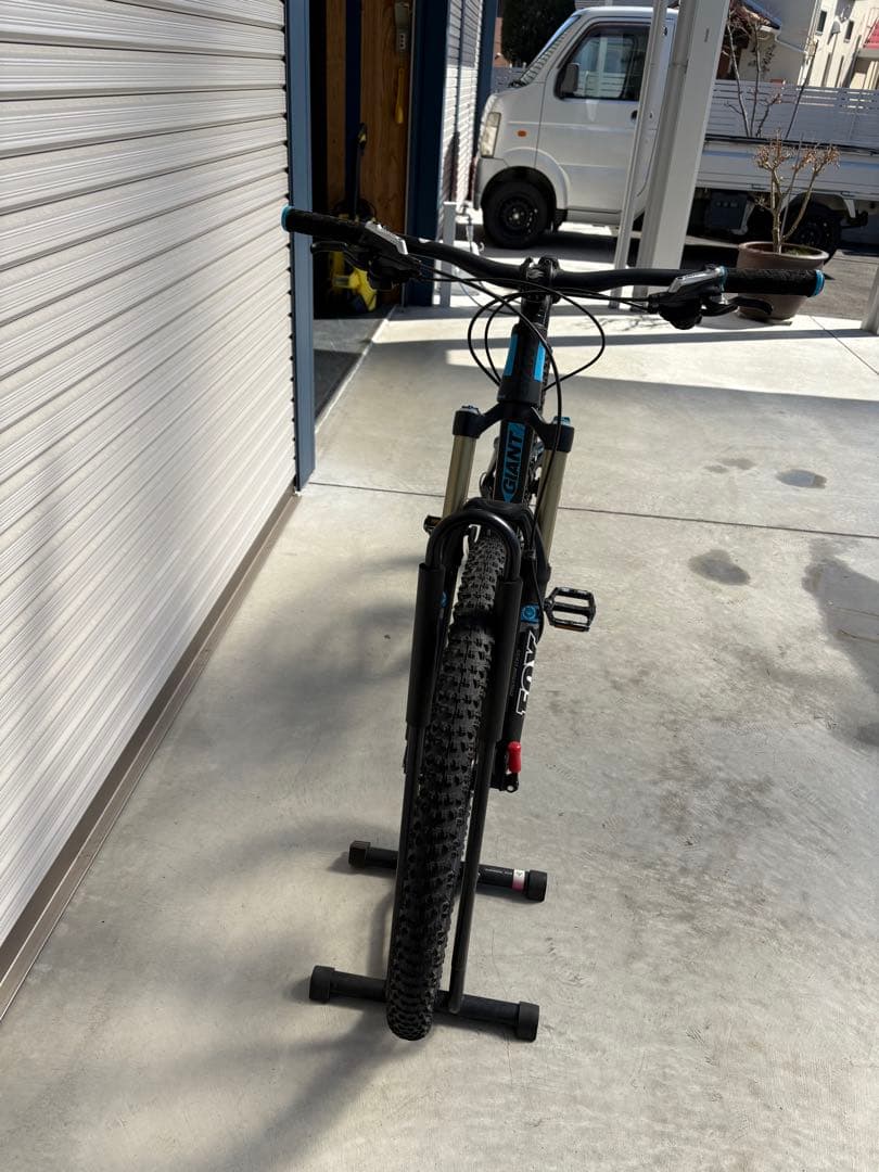 マウンテンバイク TRANCE27.5 Sサイズ黒と青　引取り限定