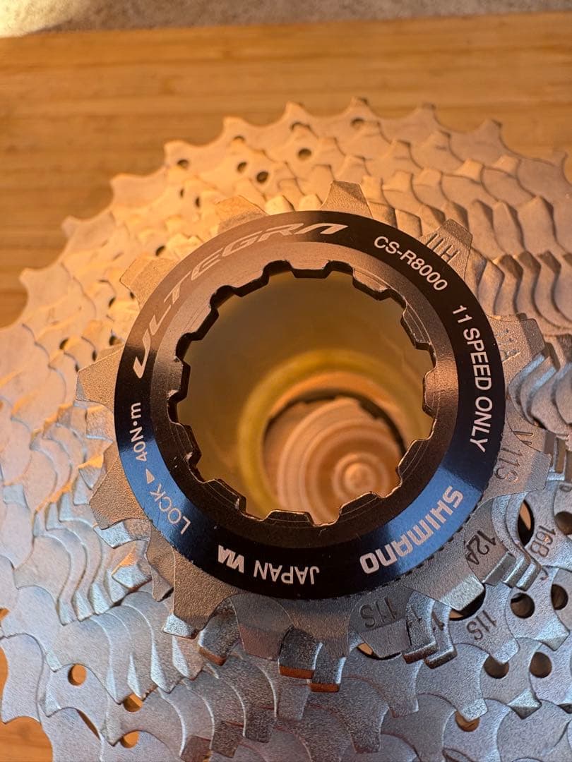 Shimano シマノ Ultegra CS-R8000 11-32t 11速