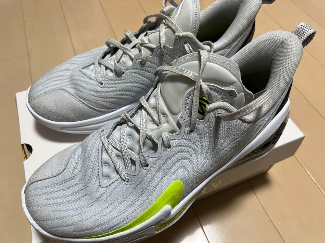 CURRY 12 グレー シューズ(男性用)
