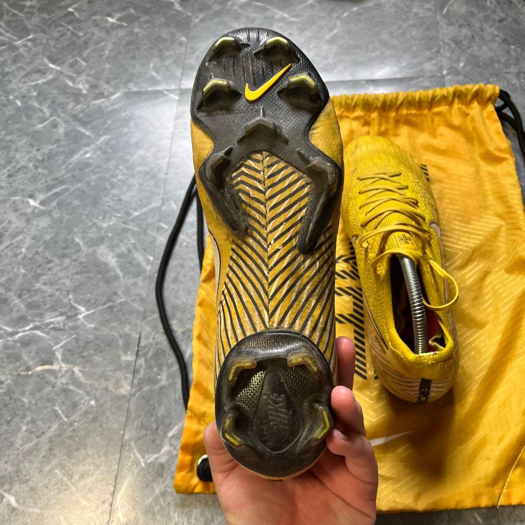 マーキュリアルヴェイパー12 ネイマールモデル