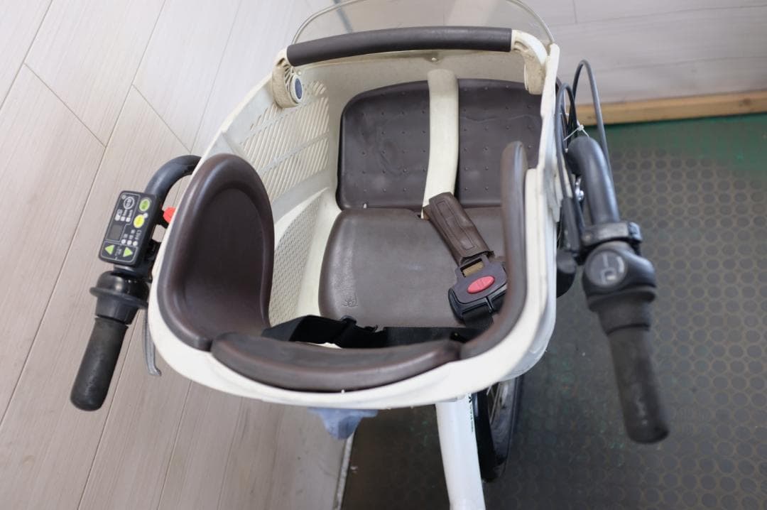 Bqueen )ヤマハPASKISS20インチ3段　12.8Ah充電器あり