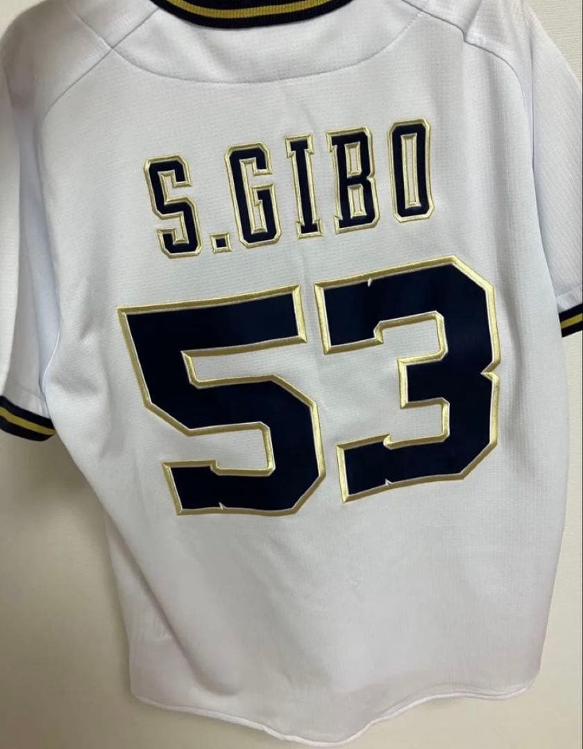 オリックスバファローズ　宜保翔選手　ホームユニフォーム　Sサイズ