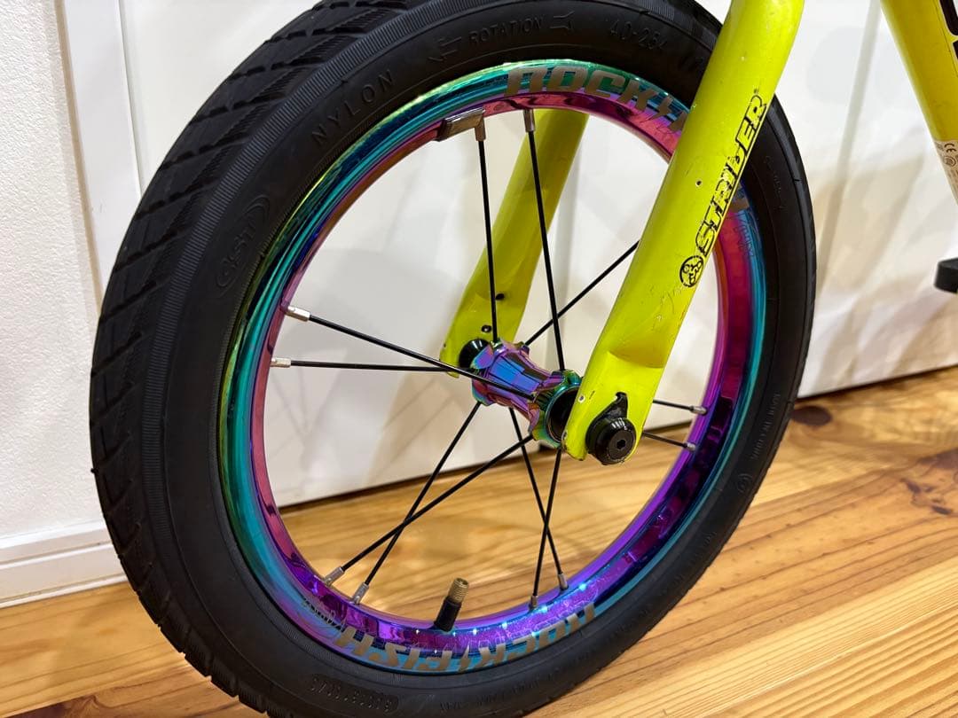 STRIDER 14x イエロー　ランバイク　ストライダー　レース仕様　完成品