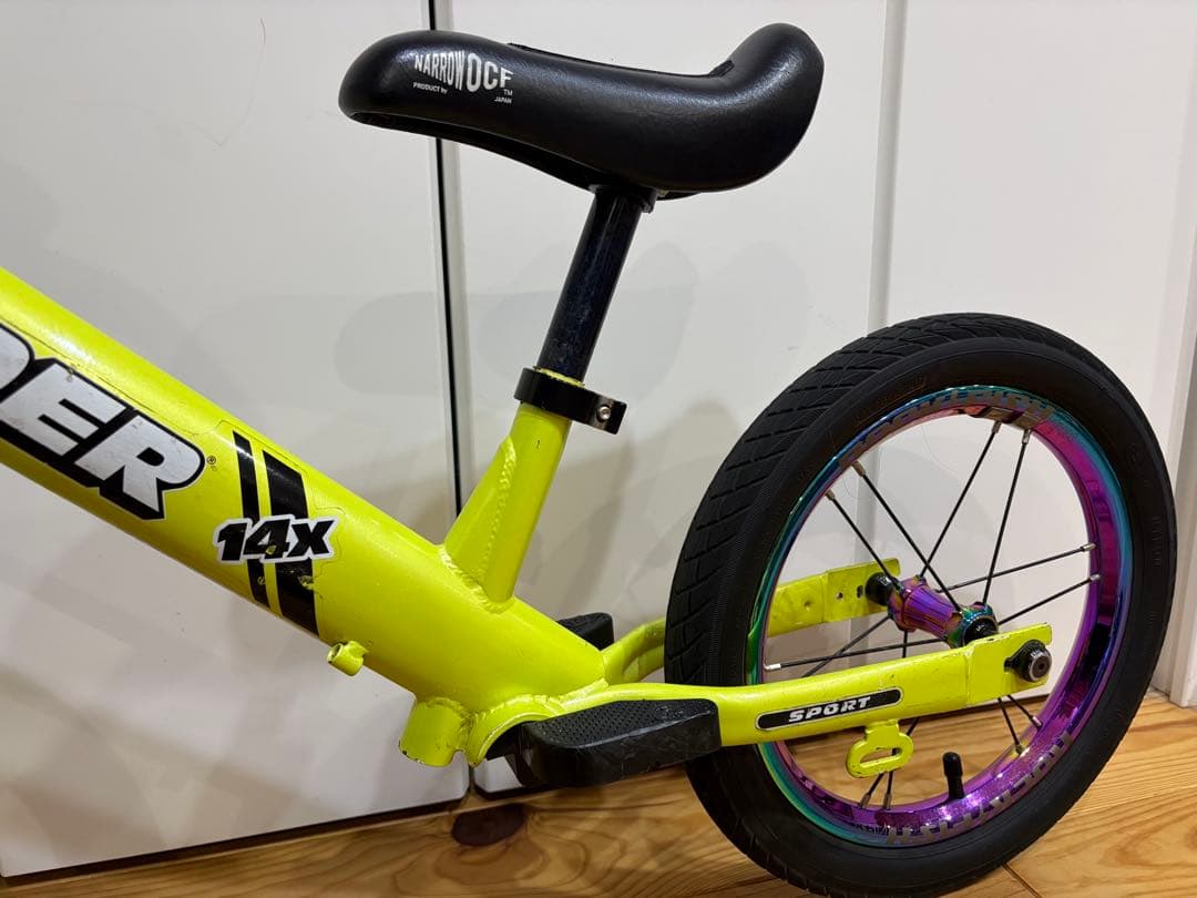 STRIDER 14x イエロー　ランバイク　ストライダー　レース仕様　完成品