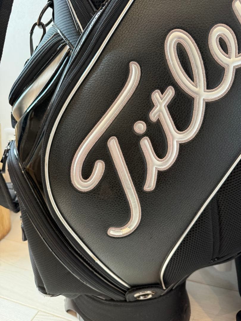 Titleist ゴルフバッグ 9型 フード・ネームプレートあり