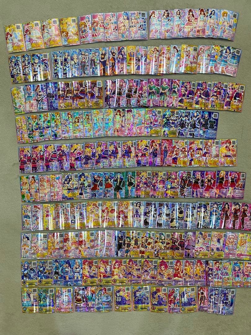 アイカツフレンズ　170枚以上　まとめ売り　レアカード多数