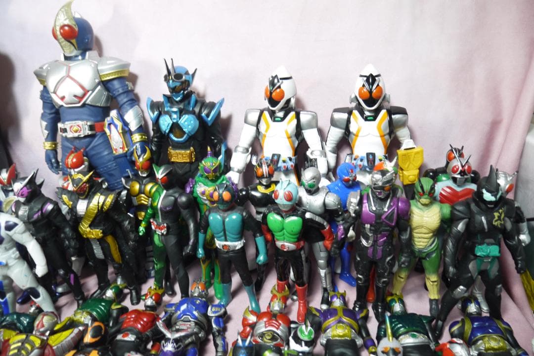 ライダーヒーローシリーズ　ビッグサイズソフビ　150体