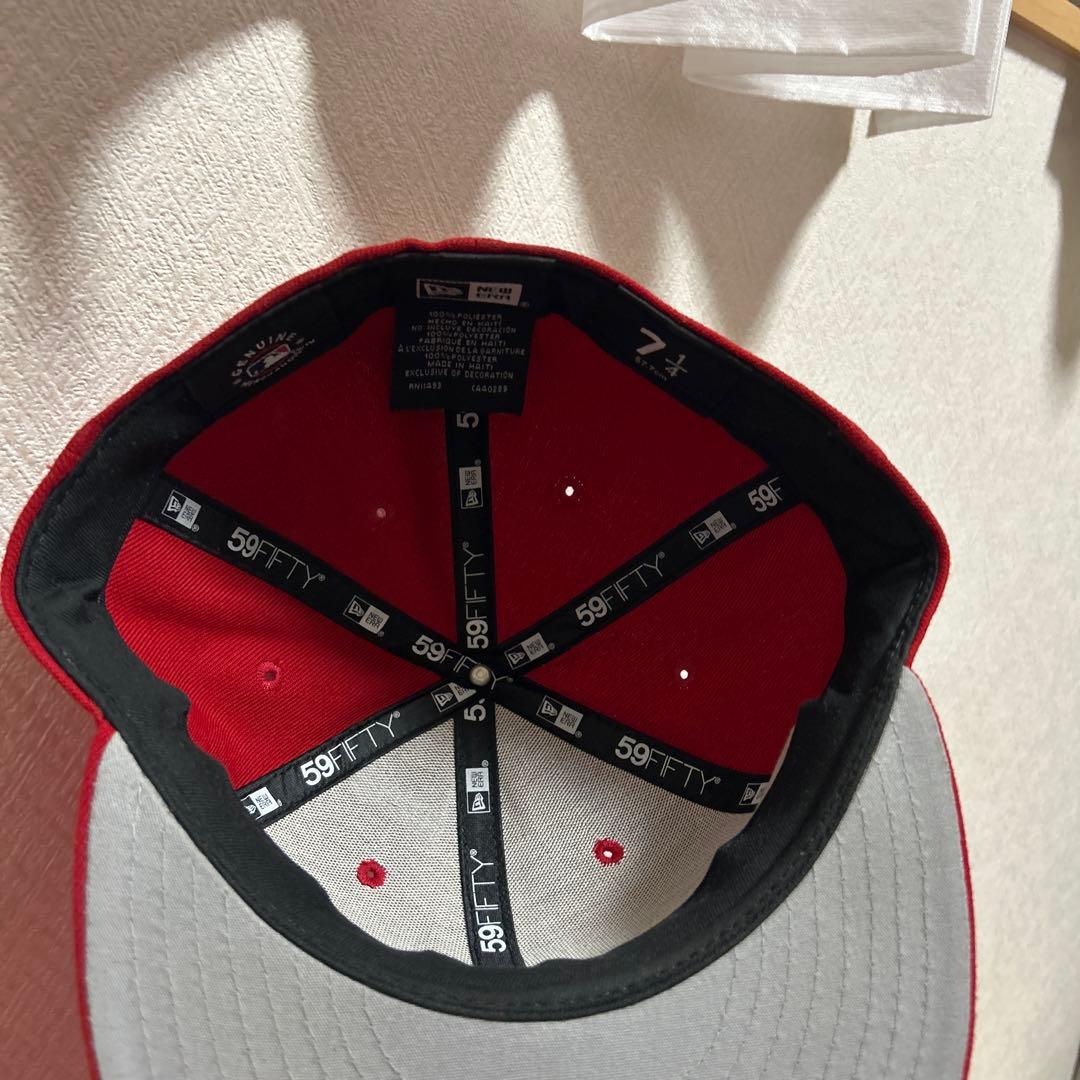 New Era LAキャップ 赤