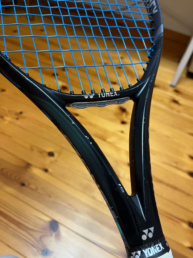 Yonex EZONE 100L Ｇ1 2024