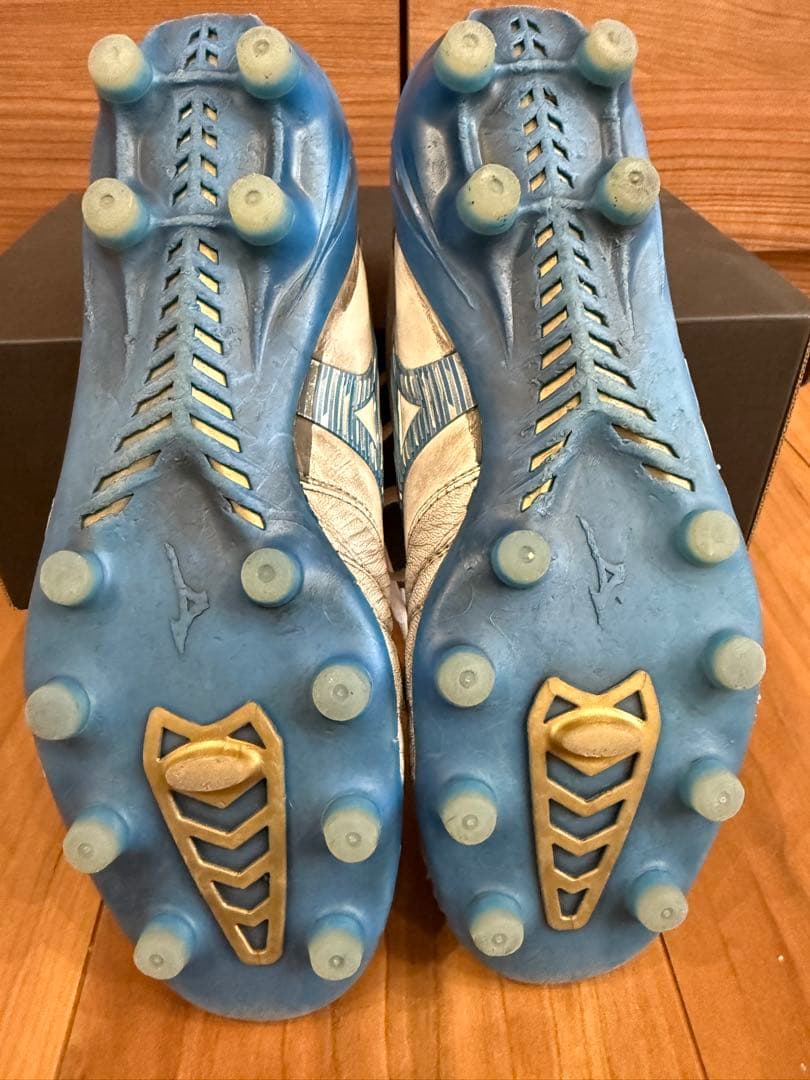 Mizunoモレリア　ネオ4 ジャパン ブルー25センチ