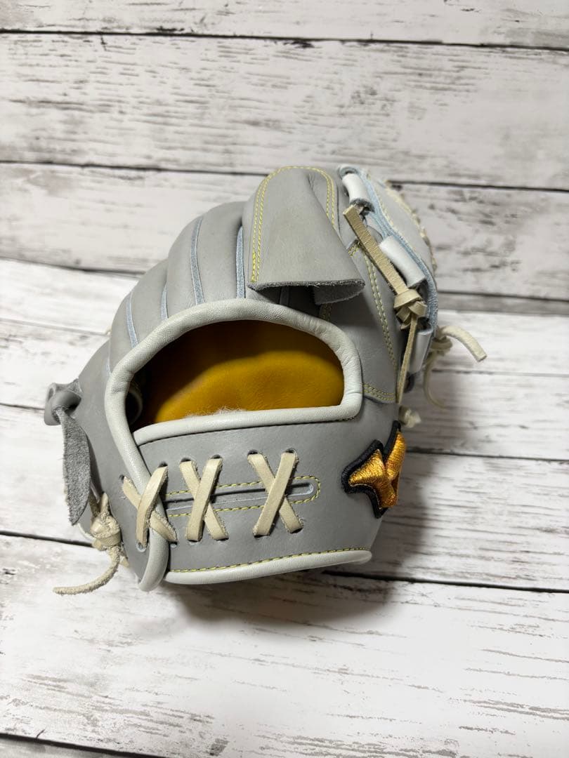 ミズノプロ軟式投手用オーダーグラブ・グレー×シルバー×ナチュラル・グローブ・野球