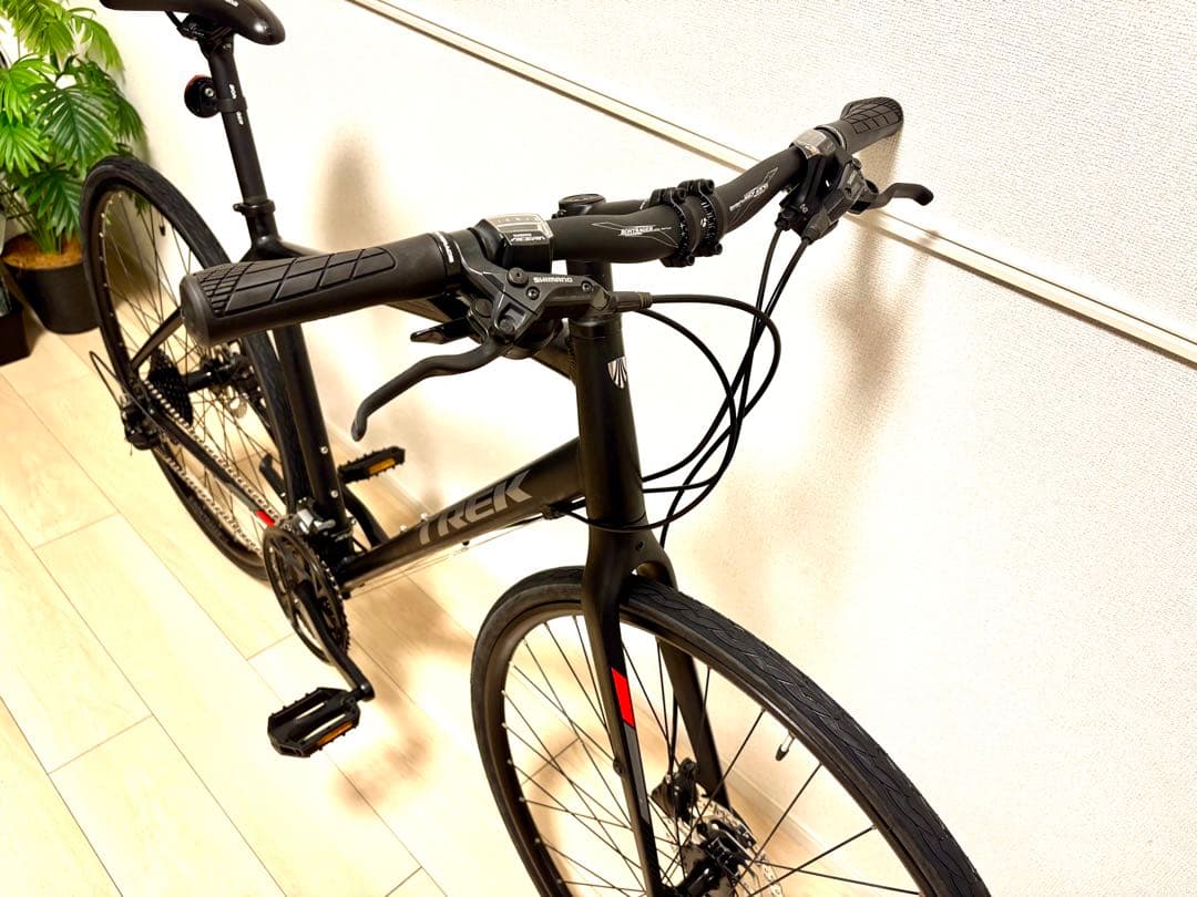 ☆美品TREK トレック FX3 ディスクブレーキ 2019 整備済み