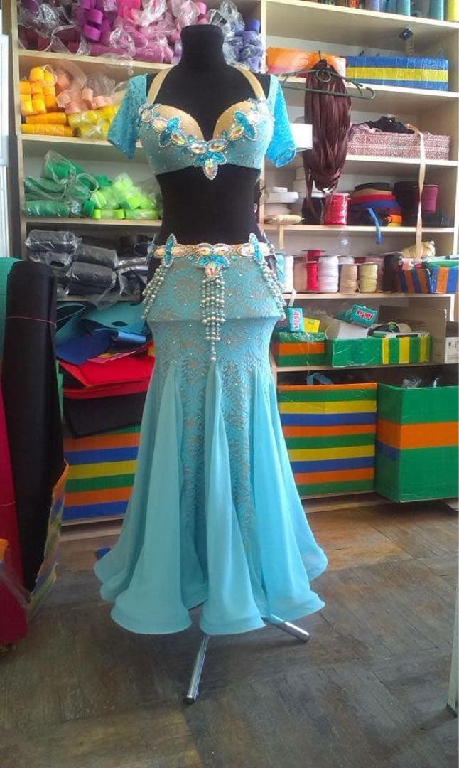 【美品】Aida Style ベリーダンス衣装　水色