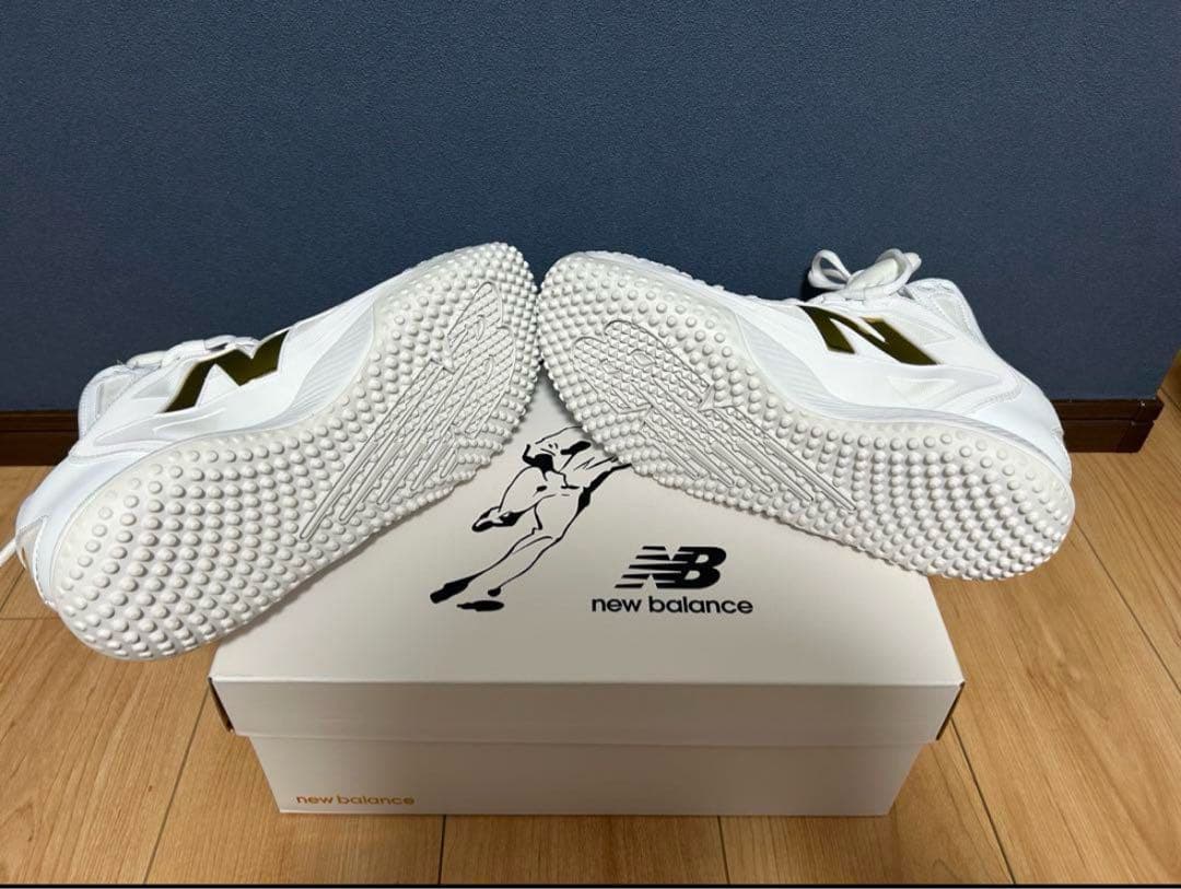シューズ New Balance FuelCell Ohtani 1 Trainer