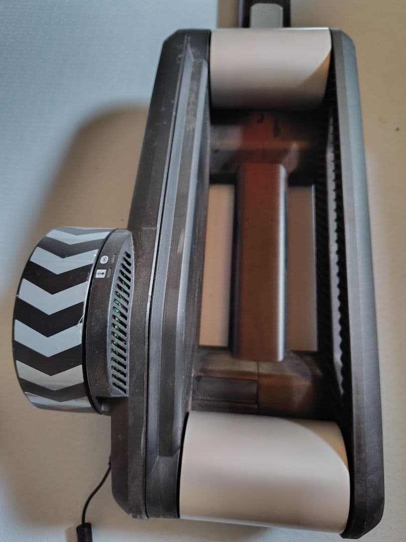 アクセサリー Wahoo KICKR ROLLER