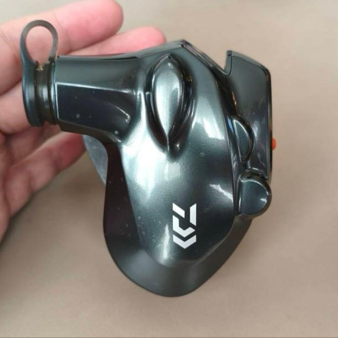 【美品】DAIWA SEABORG 200J 電動リール