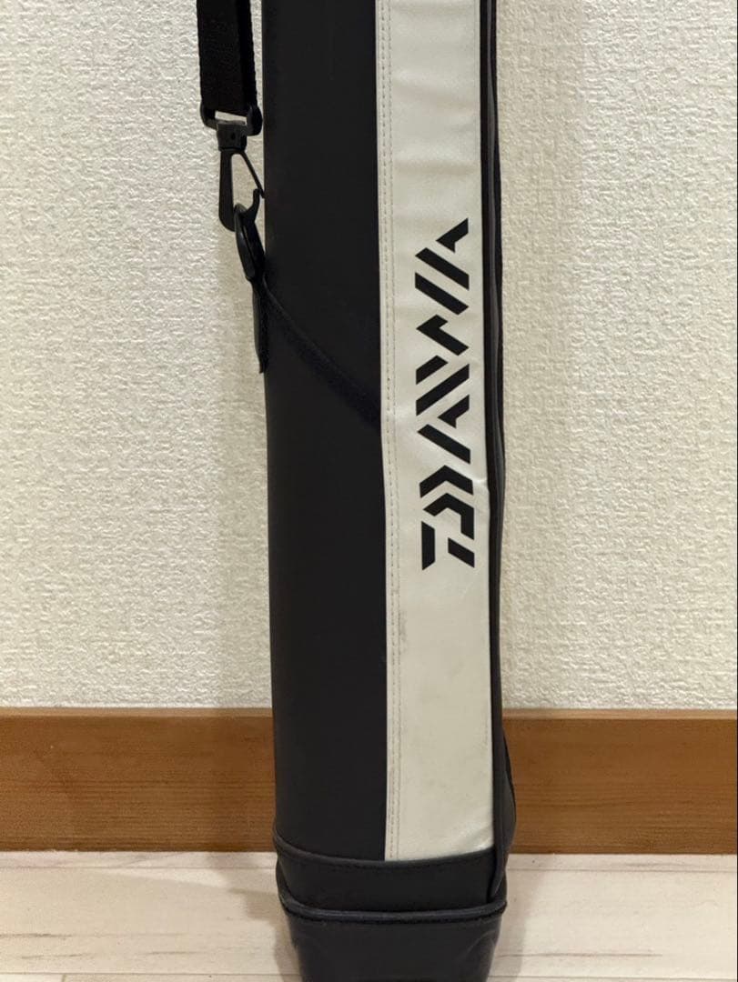 釣竿まとめ売り　ケース、浮き付き