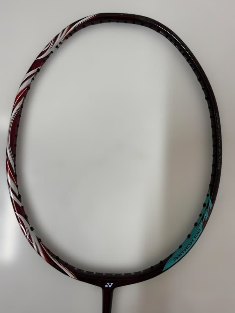 バドミントン　YONEX ASTROX100ZZ 4U6G