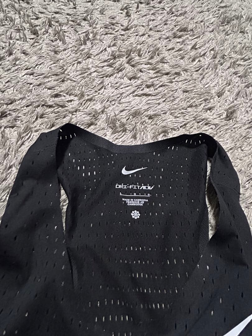 NIKE エアロスイフト ブラック L ノースリーブ