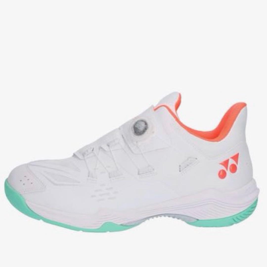 YONEX バドミントンシューズ ダイヤル パワークッション22.5cm 白