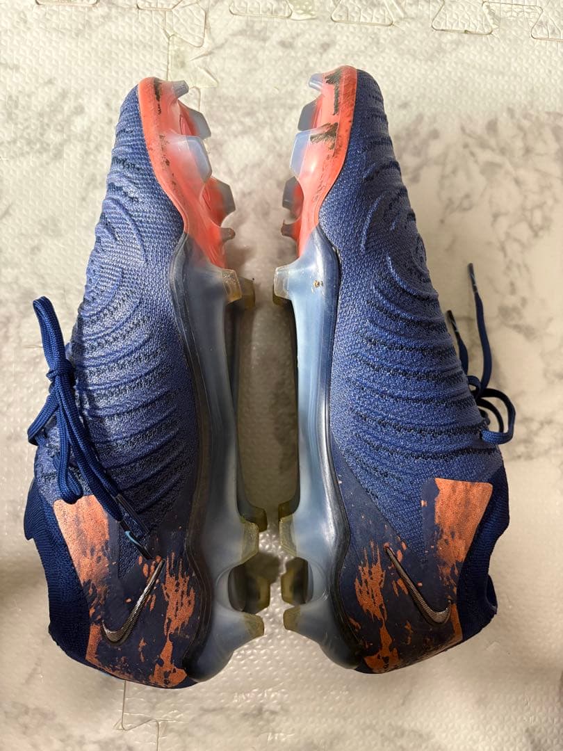 NIKE ファントムGX FG 27.5 ハーランドモデル