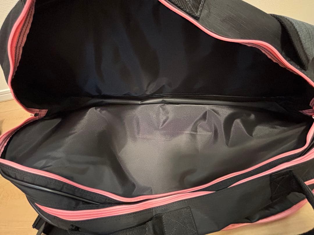 YONEX ラケットバッグ 　BAG2132R　 黒/ライトピンク　美品　6本用