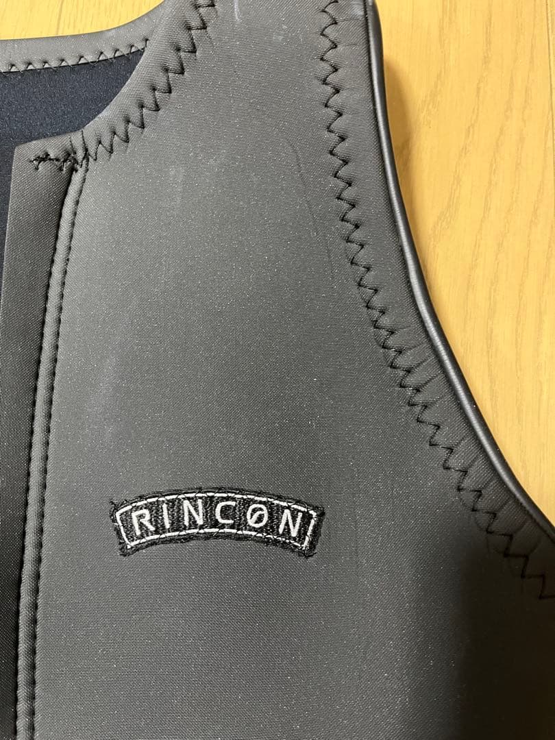 RINCON ウェットスーツベスト ブラック