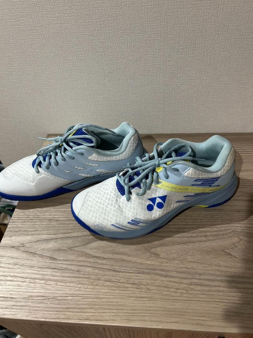 ★送料無料★美品 28 cm ヨネックス YONEX バドミントンシューズ