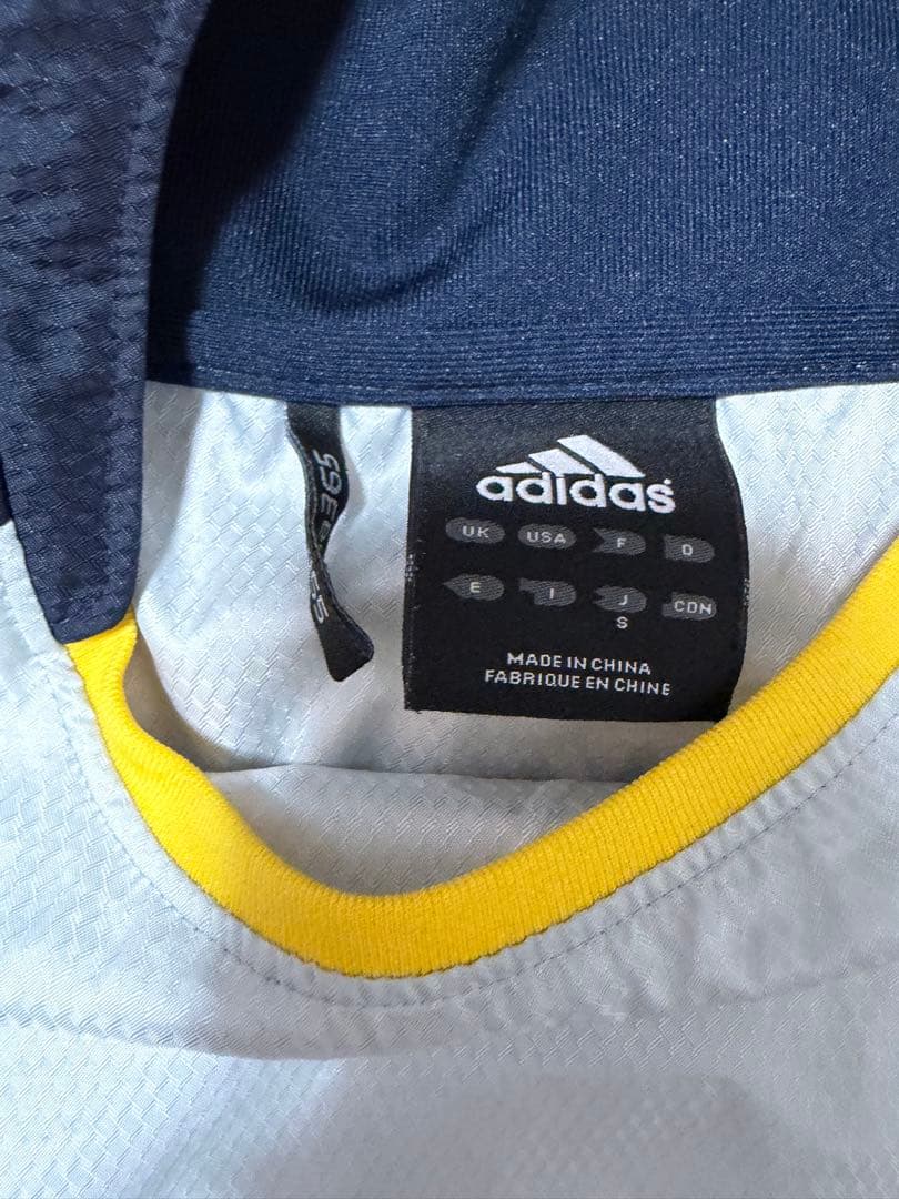 希少　adidas KIRIN ピステ ウィンドブレーカー 日本代表