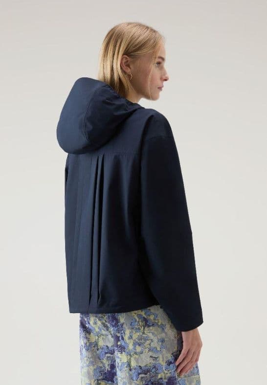 レディースウェア woolrich OVER GORE JACKET