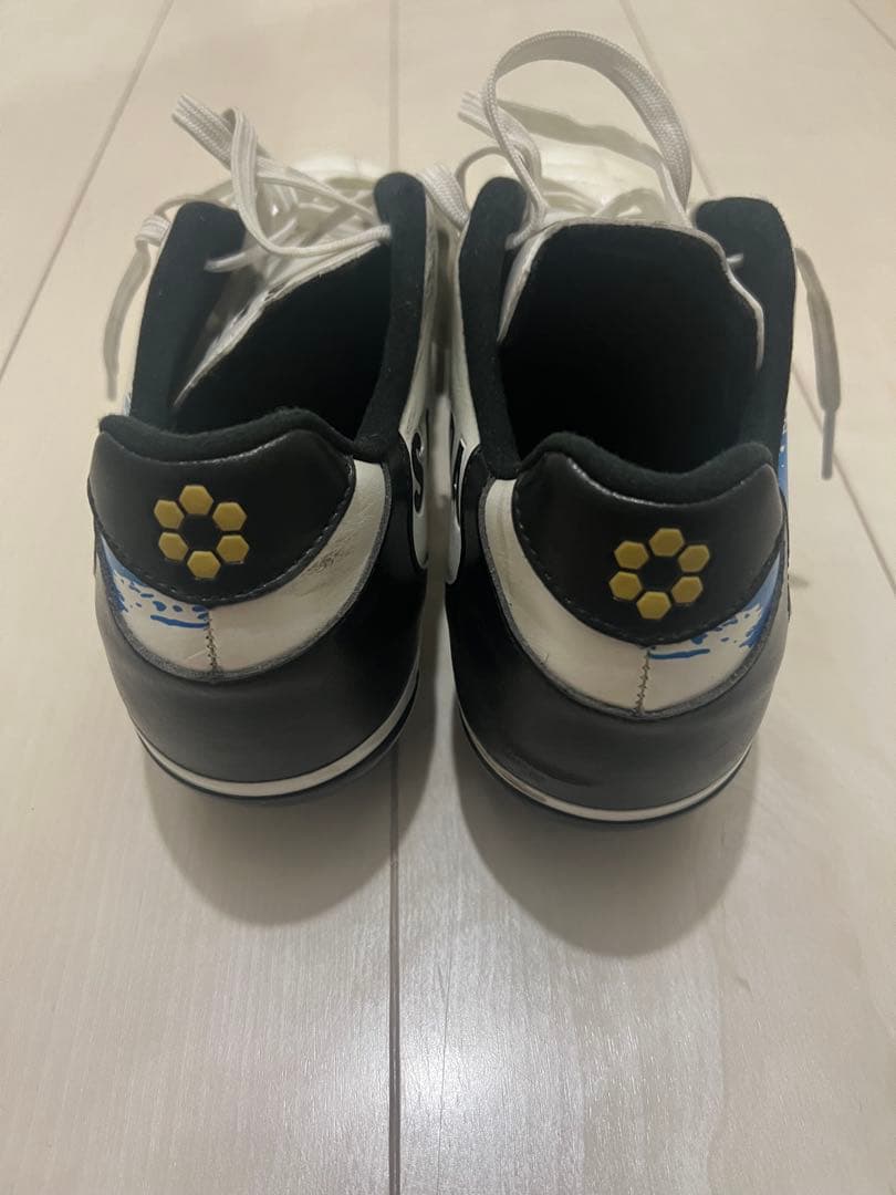 【美品】SFIDA サッカースパイク 27.5cmホワイト白