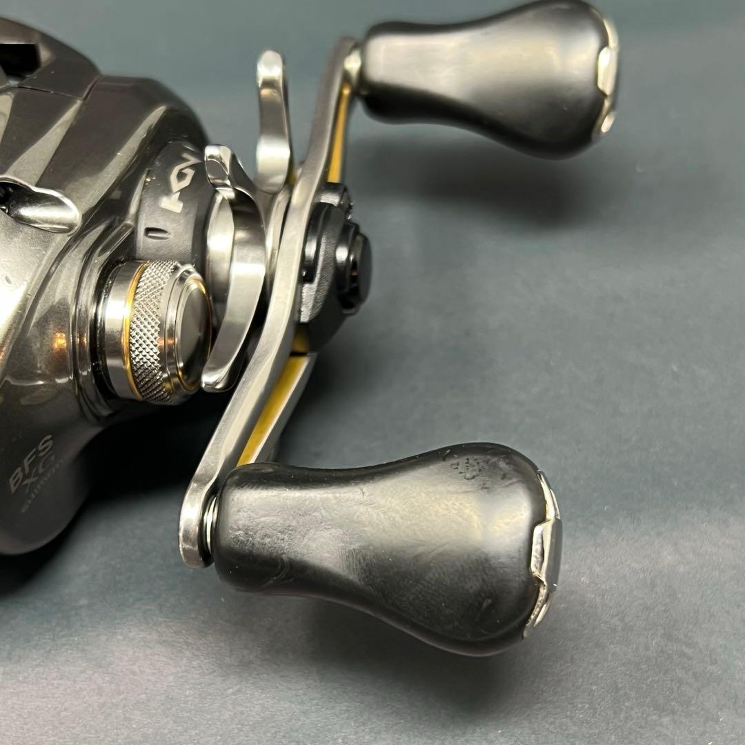 シマノ16アルデバランBFS XG 右ハンドル ベイトリール ベイトフィネス