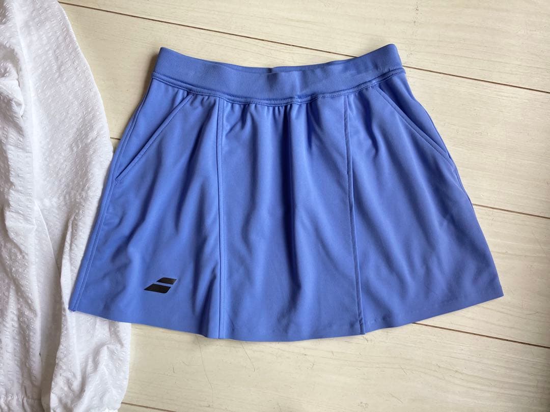 美品＊Babolatバボラ＊サッカー生地のジャケットとパープルスコート上下セット