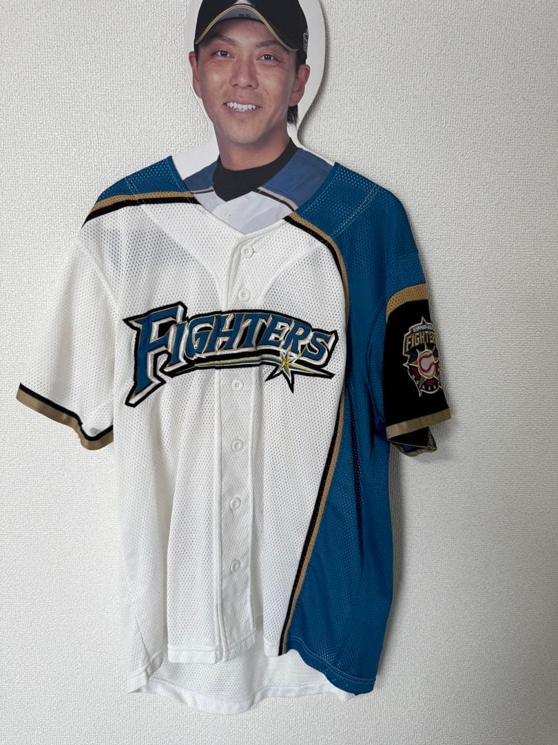 ファイターズ 宮西尚生 記念ユニ