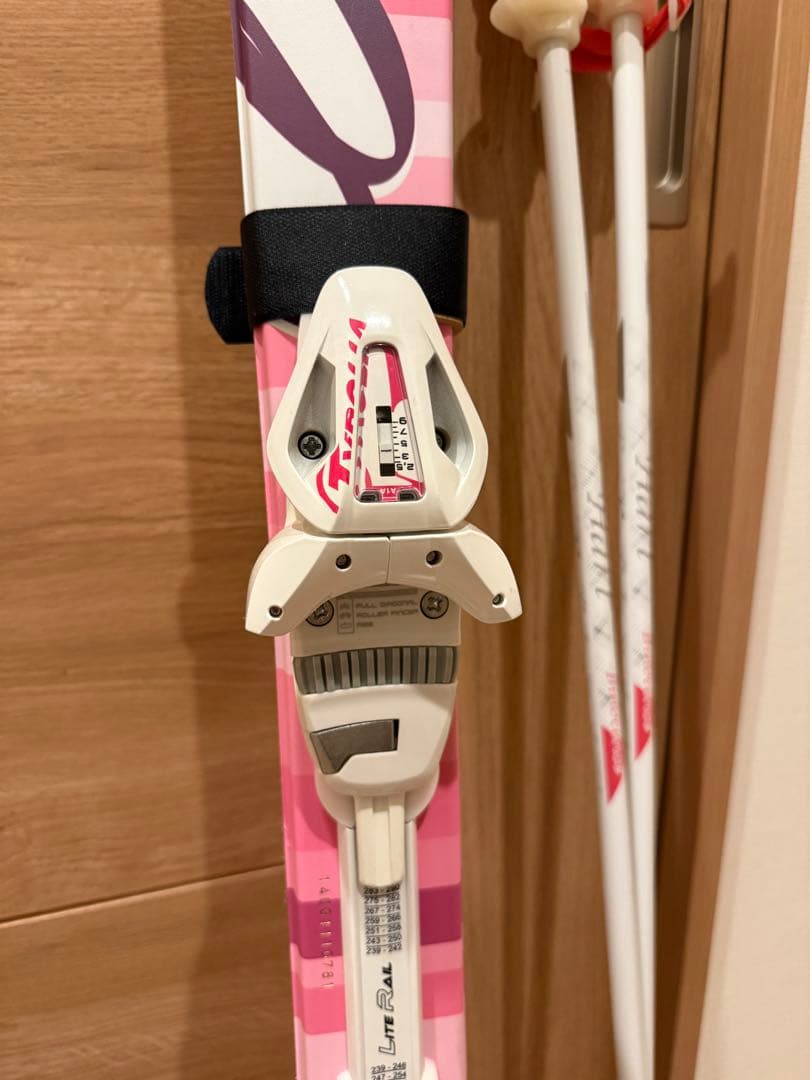 女性用 スキー3点セット 140cm 24cm 1回のみ使用！初心者OK