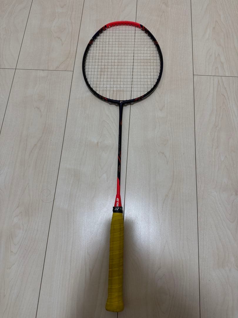 YONEX VOLTRIC GlanZ バドミントンラケット