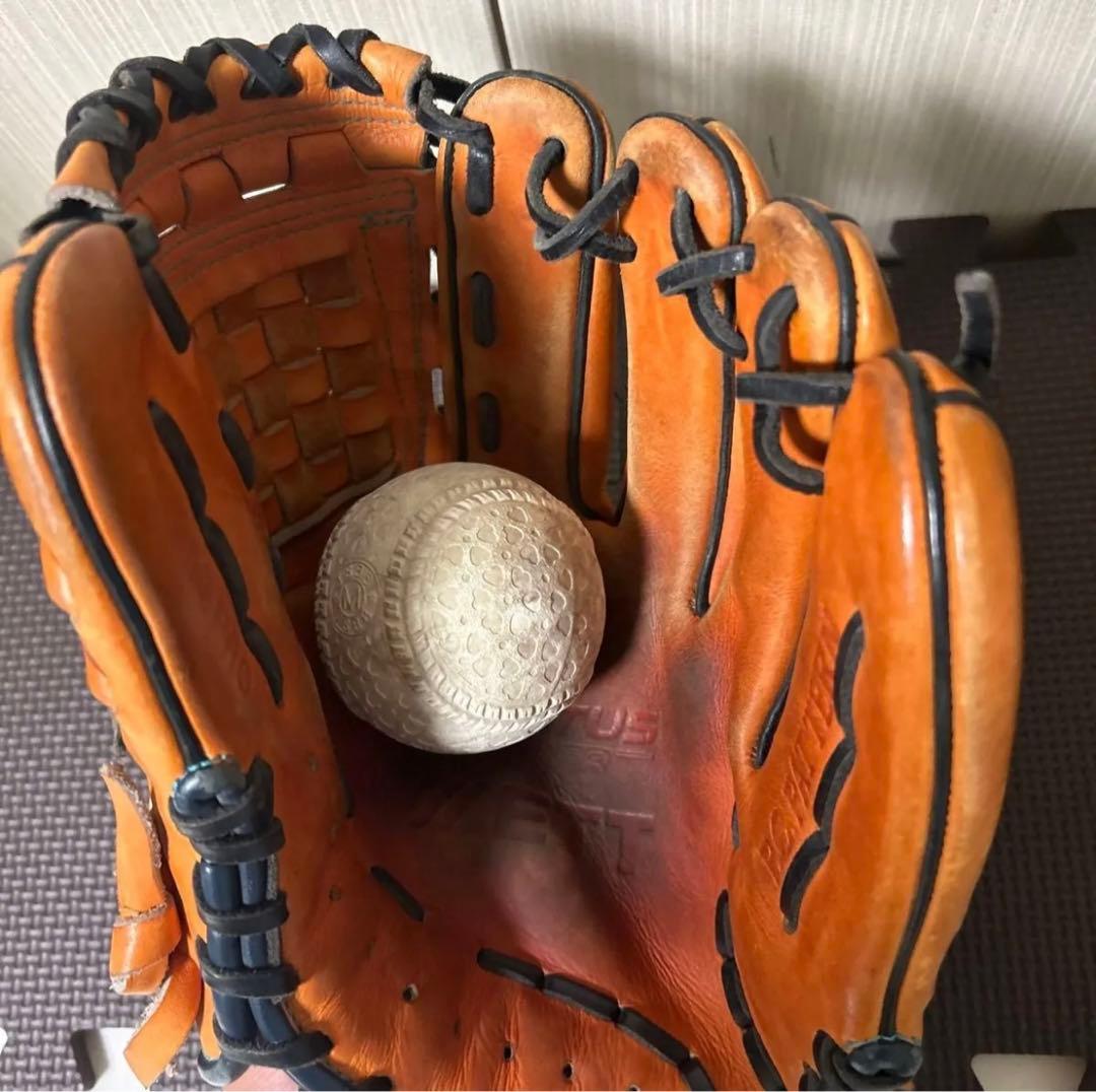 ZETTプロステイタス軟式内野手用今だけセールしてます