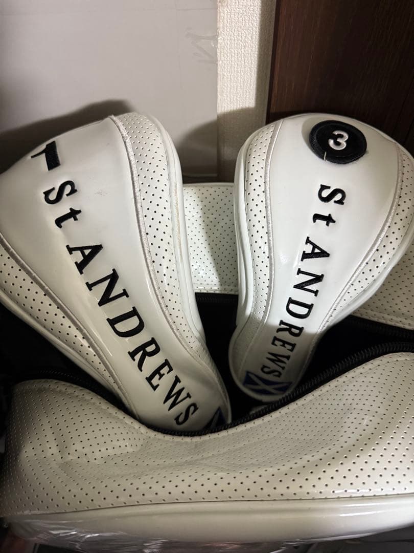 St ANDREWS ゴルフキャディバッグ 1番3番ヘッドカバー付属