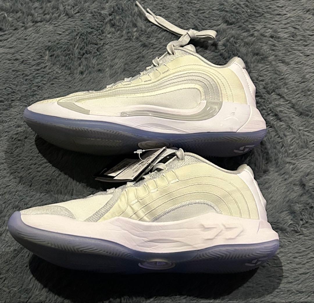 NIKE LUKA4/ ルカ4 26センチ